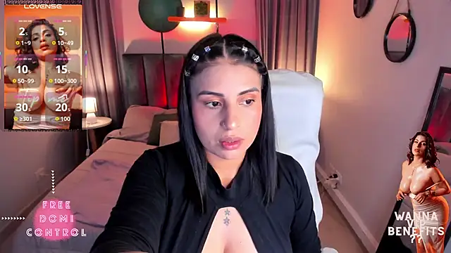 Snapshot of Galilea_Fox chatting on September 27, 2025, 3:33 am Galilea Fox online show from September 27, 2025, 3:33 am