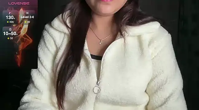 Snapshot of Sizzling__ZAARA chatting on December 23, 2024, 8:00 am Sizzling ZAARA online show from December 23, 2024, 8:00 am