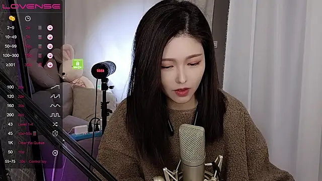 tw lala online show from December 23, 2024, 4:17 pm