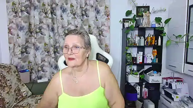 Selenna57 online show from February 24, 2025, 6:36 pm