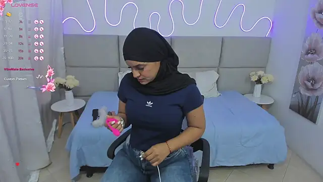 nashiira  online show from December 5, 2024, 8:22 pm