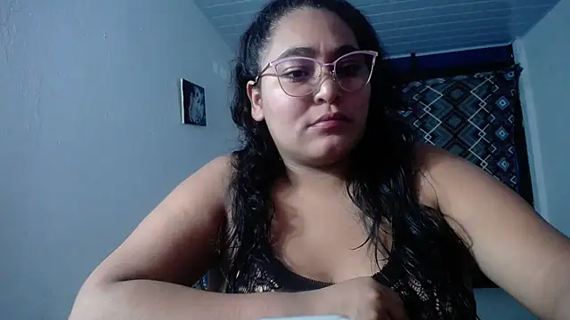 Snapshot of sirena_15 chatting on September 25, 2025, 5:44 am sirena 15 online show from September 25, 2025, 5:44 am