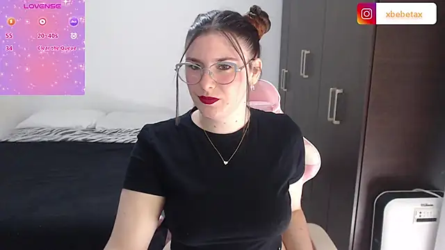 Snapshot of xxbbtaa chatting on March 14, 2025, 6:50 pm xxbbtaa online show from March 14, 2025, 6:50 pm