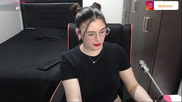 xxbbtaa online show from October 23, 2025, 6:50 pm