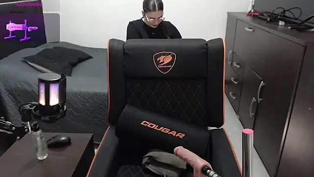 xxbbtaa online show from February 7, 2026, 8:01 pm