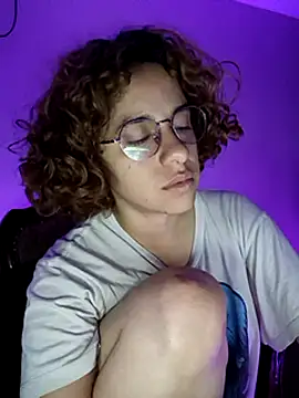 EmmaMelissa0521 online show from January 8, 2025, 8:27 am