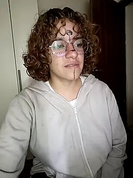 EmmaMelissa0521 online show from February 1, 2025, 10:55 pm