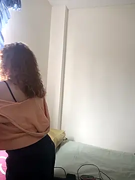 EmmaMelissa0521 online show from September 26, 2025, 8:13 pm