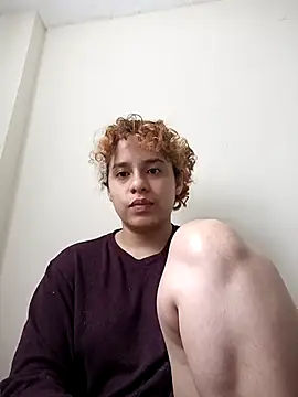 EmmaMelissa0521 online show from October 11, 2025, 7:56 pm