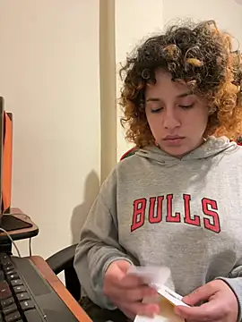 EmmaMelissa0521 online show from April 11, 2026, 2:05 am