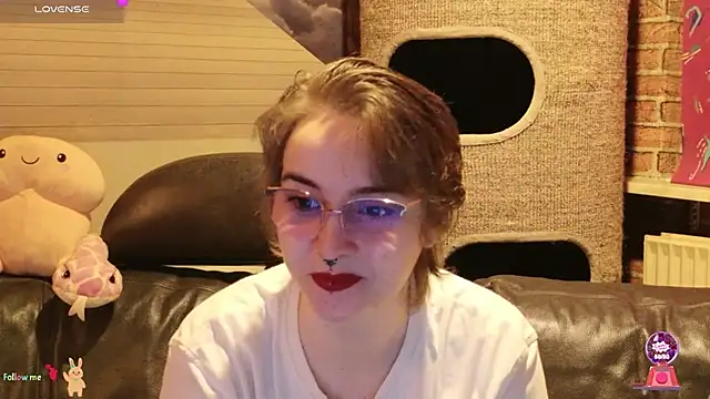 GamerGirl Eve online show from November 13, 2025, 7:24 pm