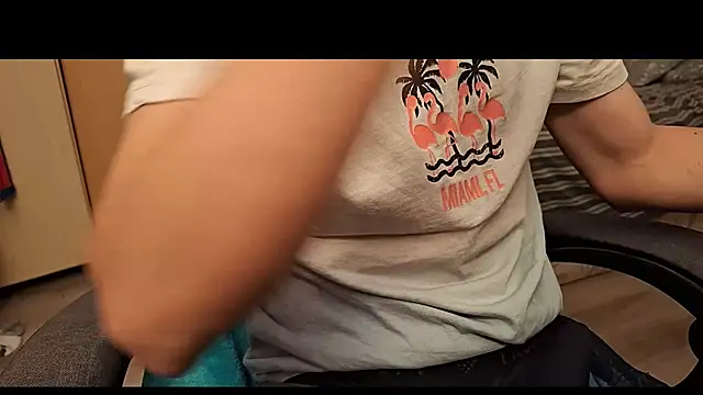 Danyell K287 online show from October 1, 2025, 7:42 pm