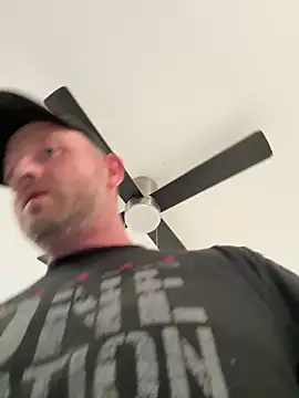 smokeymt420 online show from June 17, 2026, 4:15 am