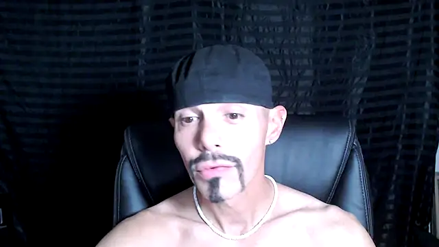 ThickD2C online show from January 26, 2025, 7:52 pm