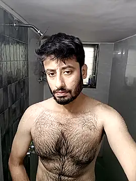 SimplyKarthik09 online show from November 6, 2025, 4:35 am