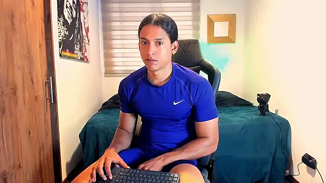 Liam V online show from January 24, 2025, 12:10 pm