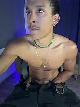 Liam V online show from April 15, 2026, 4:08 am