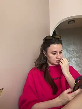 Flossy Vettie online show from March 19, 2026, 1:37 pm