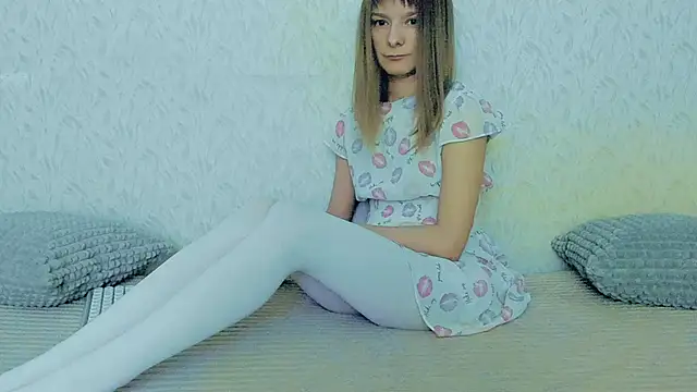 YourCaramel online show from February 4, 2025, 11:27 am