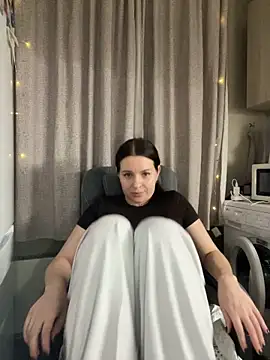 NastyushaaLove online show from April 7, 2026, 8:20 pm