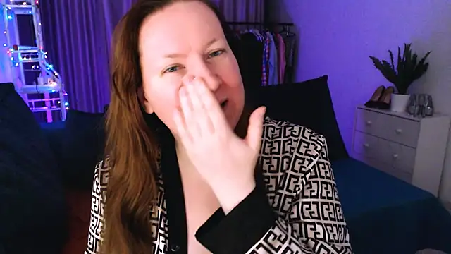 GoddessLara online show from February 1, 2025, 2:05 am