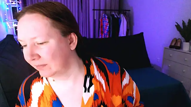 GoddessLara online show from March 18, 2025, 1:10 am