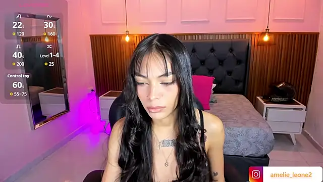 Snapshot of AMELIELEONE chatting on May 20, 2026, 12:22 pm AMELIELEONE online show from May 20, 2026, 12:22 pm