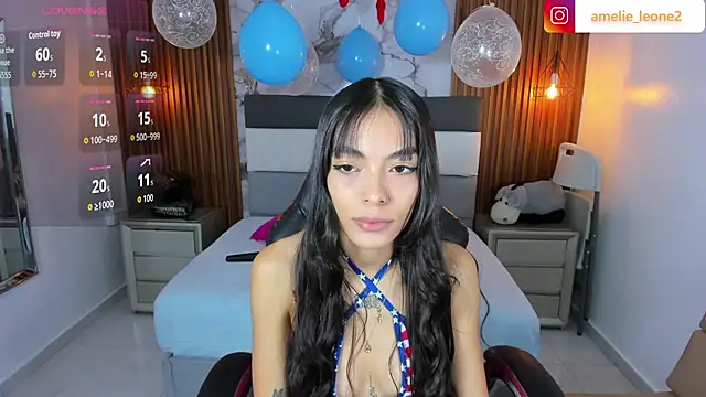 AMELIELEONE online show from July 4, 2026, 12:44 pm