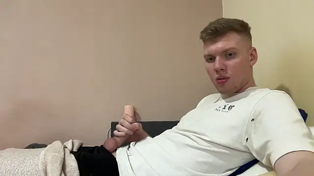 sexybooii6968 online show from March 31, 2026, 1:22 pm