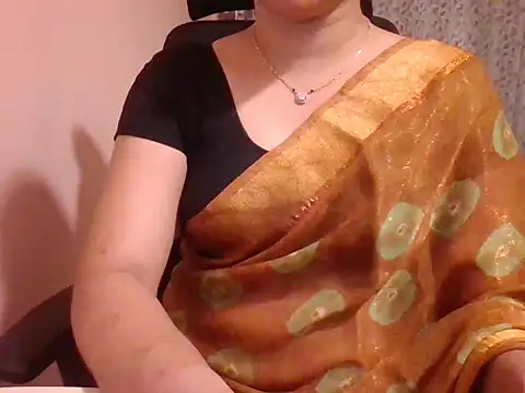 Pinky 4 online show from March 2, 2025, 2:21 pm