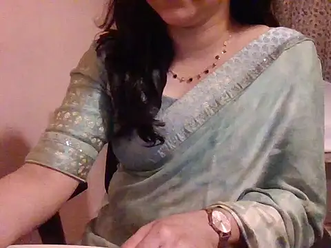 Pinky 4 online show from February 21, 2026, 11:39 pm