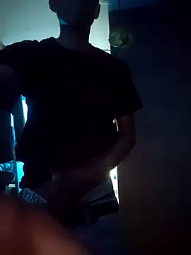 Snapshot of BIG-CkD_F chatting on January 7, 2025, 10:19 pm BIG-CkD F online show from January 7, 2025, 10:19 pm