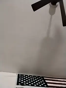 Snapshot of BIG-CkD_F chatting on November 21, 2025, 7:23 pm BIG-CkD F online show from November 21, 2025, 7:23 pm