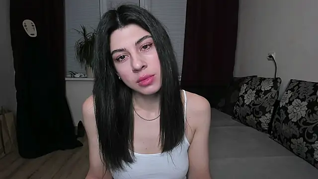 MolagAnna online show from December 21, 2024, 6:02 pm