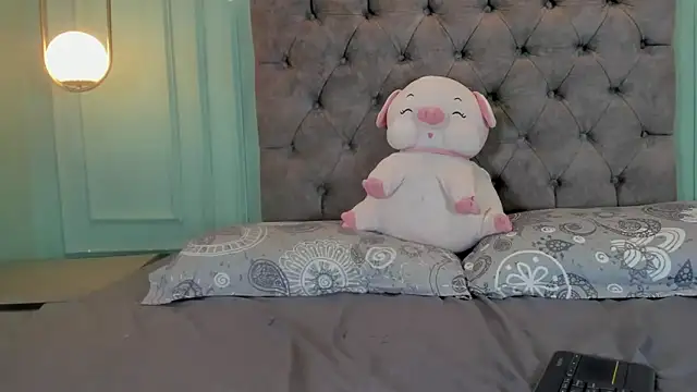 kathe hot online show from February 10, 2025, 8:10 pm