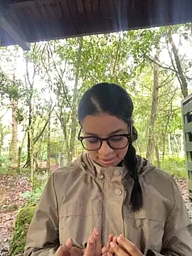 trianawhite online show from February 3, 2026, 3:50 pm