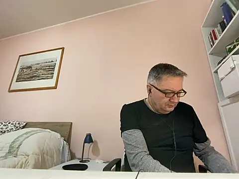 YOU6me online show from January 27, 2025, 3:50 pm