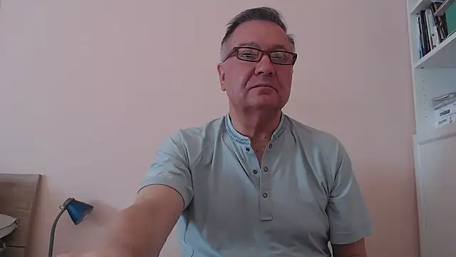 YOU6me online show from September 24, 2025, 8:06 am