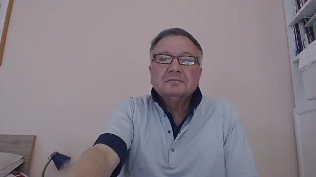 YOU6me online show from September 26, 2025, 2:32 pm