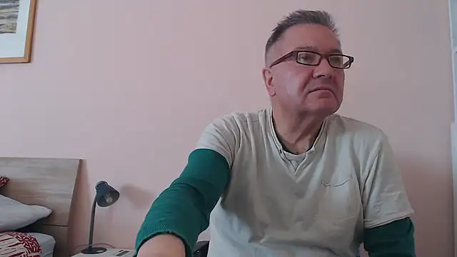 YOU6me online show from October 26, 2025, 9:59 am