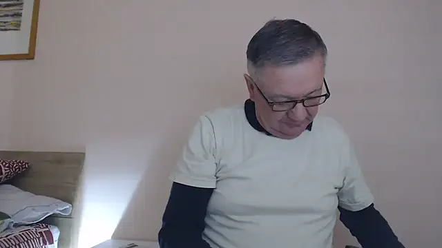 YOU6me online show from November 8, 2025, 4:40 pm