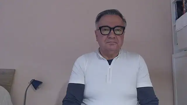 YOU6me online show from December 16, 2025, 2:00 pm