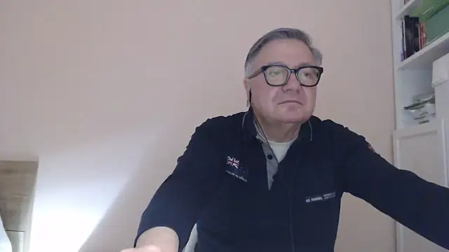 YOU6me online show from January 15, 2026, 6:22 pm