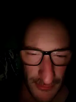 Snapshot of gdawg78 chatting on September 13, 2025, 1:16 am gdawg78 online show from September 13, 2025, 1:16 am