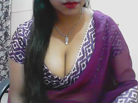 Snapshot of LovingPihu chatting on April 24, 2026, 6:16 am LovingPihu online show from April 24, 2026, 6:16 am