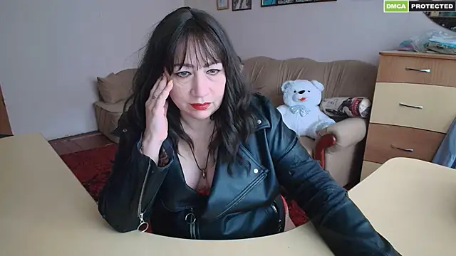 Lucretia Goldi  online show from March 16, 2025, 2:22 pm