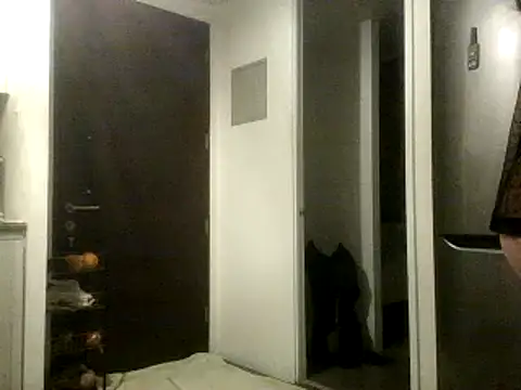 Snapshot of PenelopeSx chatting on October 5, 2025, 5:17 am PenelopeSx online show from October 5, 2025, 5:17 am