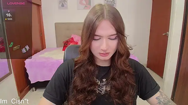 Miley Baker online show from February 3, 2025, 5:24 pm