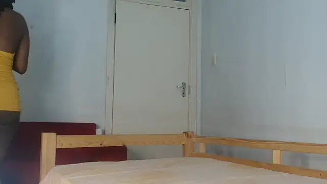 BlondQ2003 online show from September 26, 2025, 9:24 am