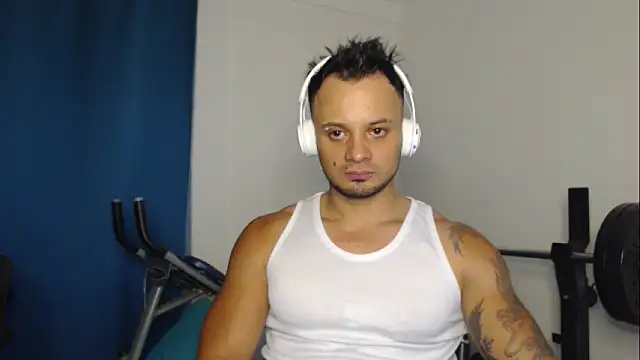 Snapshot of JacobJamess chatting on September 28, 2025, 10:48 pm JacobJamess online show from September 28, 2025, 10:48 pm